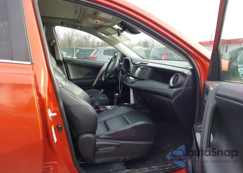 2016 Toyota Rav4 Limited z USA, uszkodzony, nr VIN 2T3DFREVXGW500990